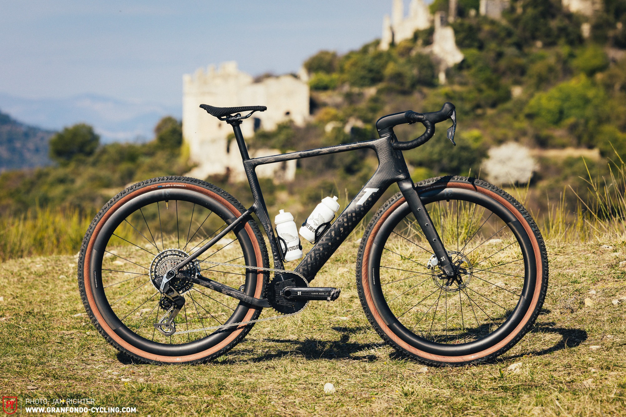 3T Extrema Italia on Review – In our 2025 Gravel Race Bike Comparison Test