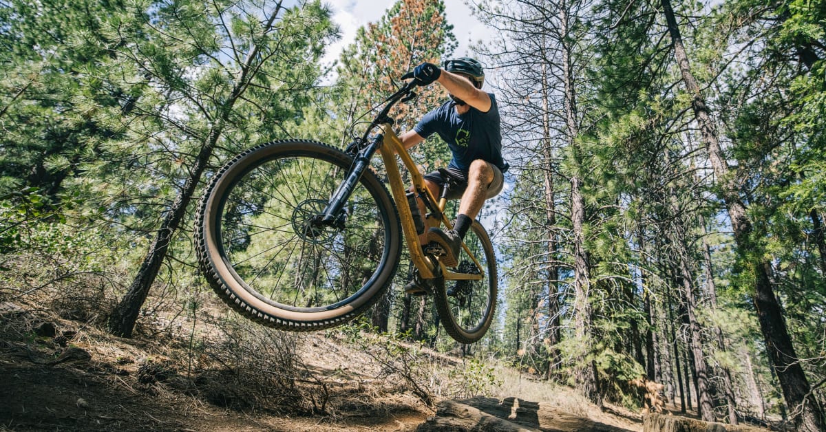 Allied BC40 Field Test: A Cross Country Bike With Downcountry Soul