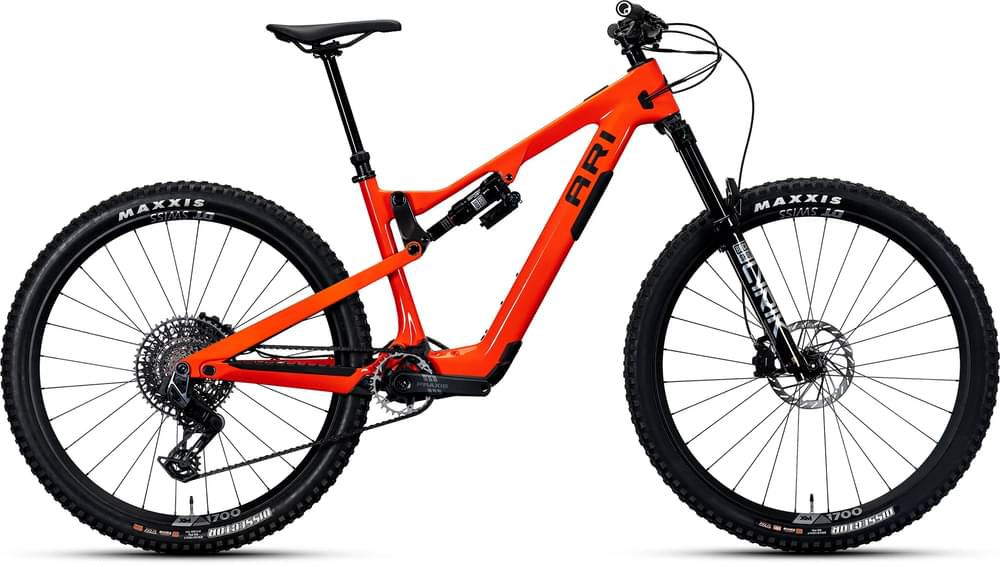 ARI NEBO PEAK PRO 2024 - Review, Test & Price