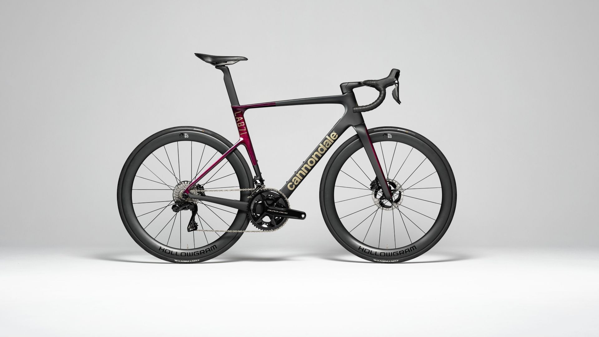 All new Cannondale SuperSix EVO 4: Lighter, more aero and with a threaded bottom bracket