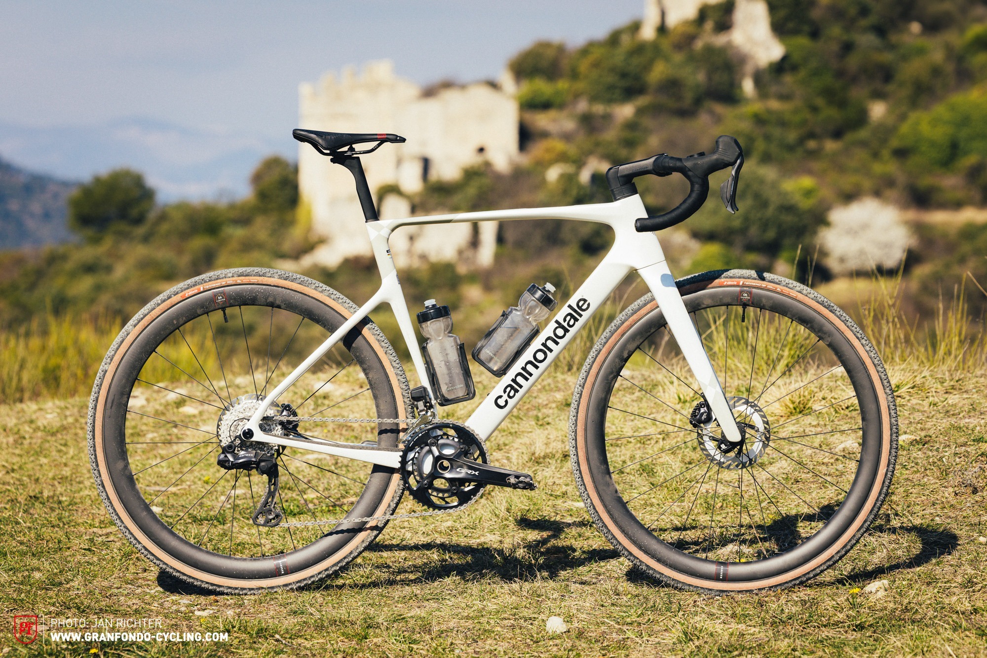 Cannondale SuperX 2 on Review – In our 2025 Gravel Race Bike Comparison Test