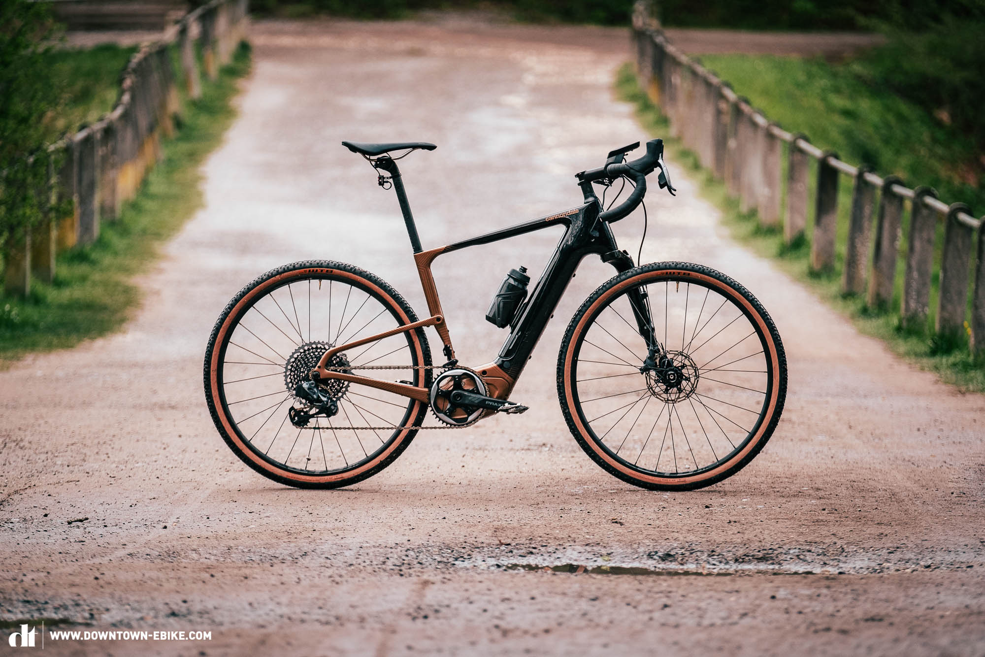 Cannondale Topstone Neo Carbon Lefty LE in review