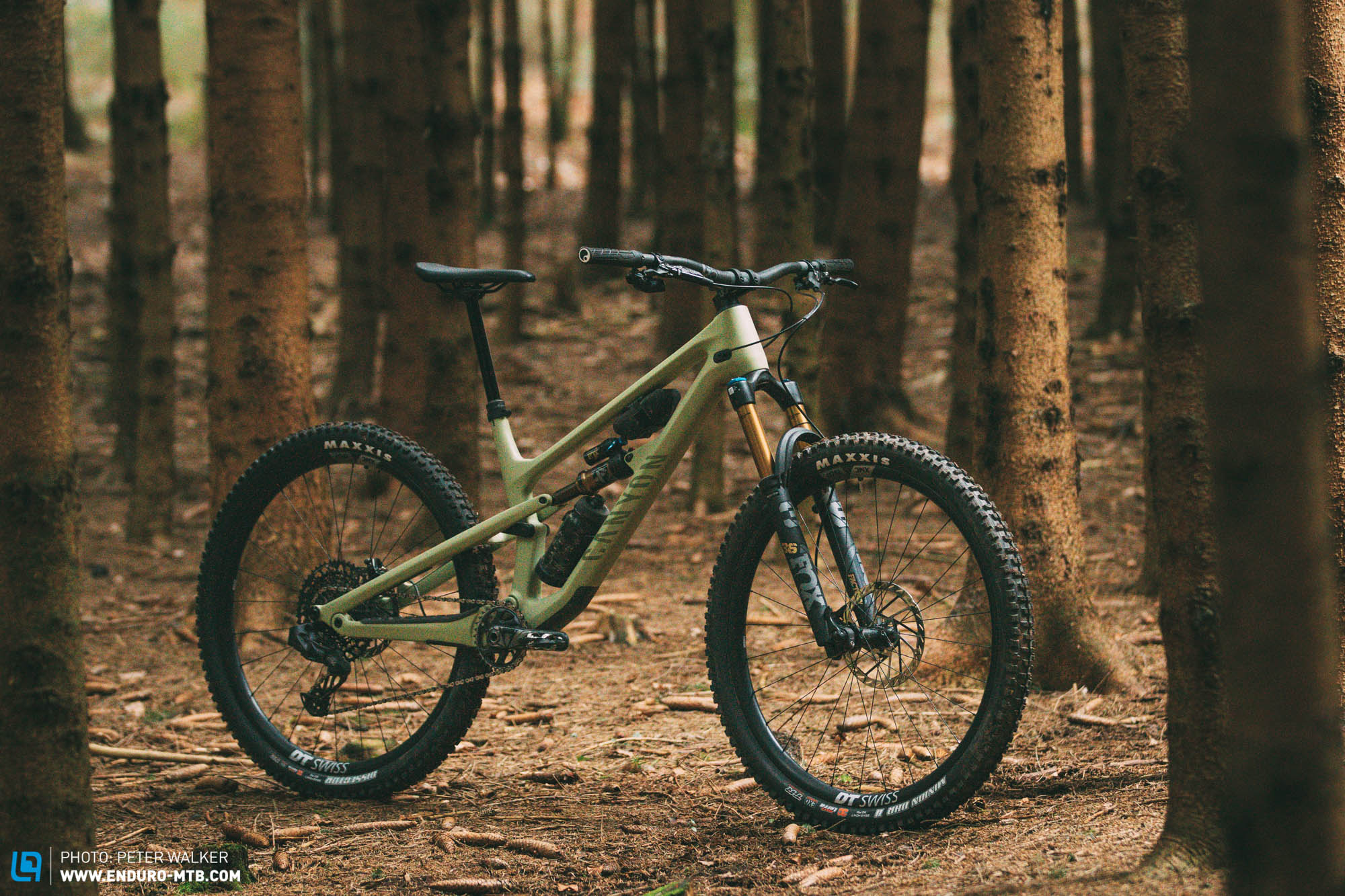 First ride review of the new 2022 Canyon Spectral 125 CF 9 – Proven genes and less travel for the win?