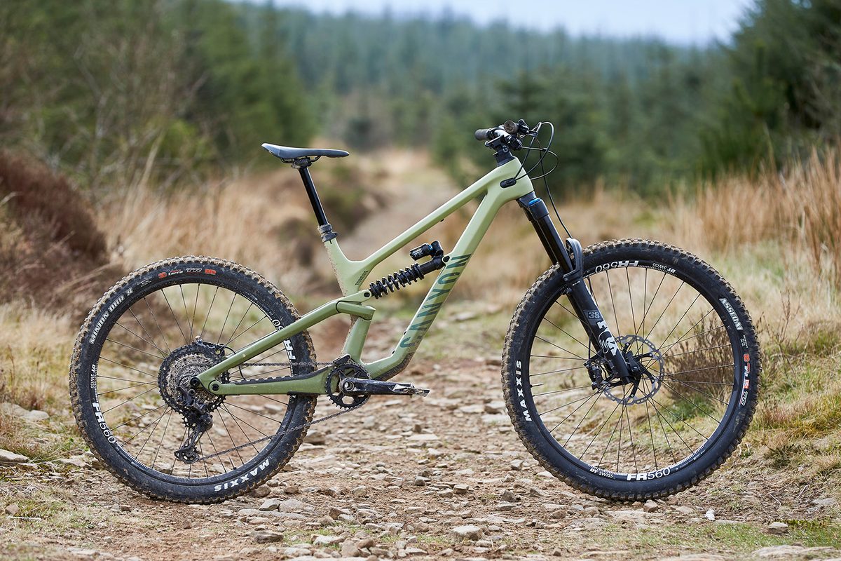 Canyon Torque Mullet CF8 review