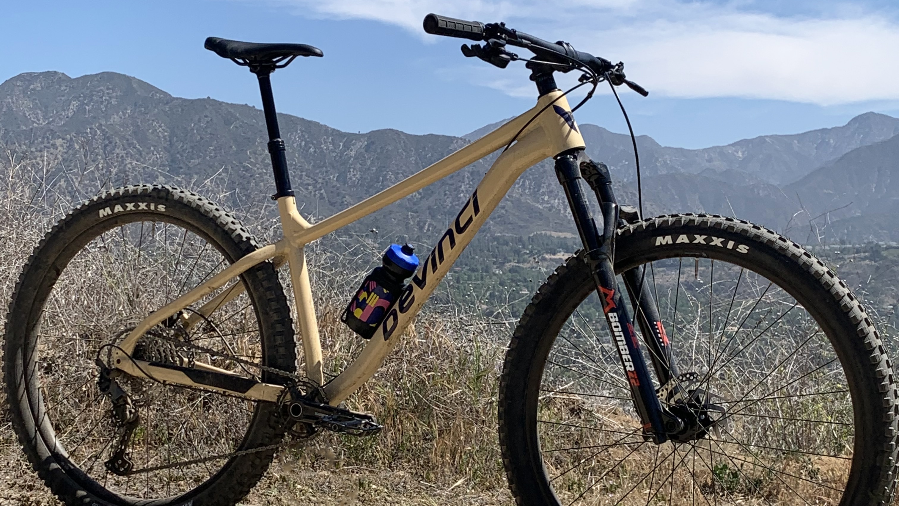 First Ride Review: Devinci Kobain