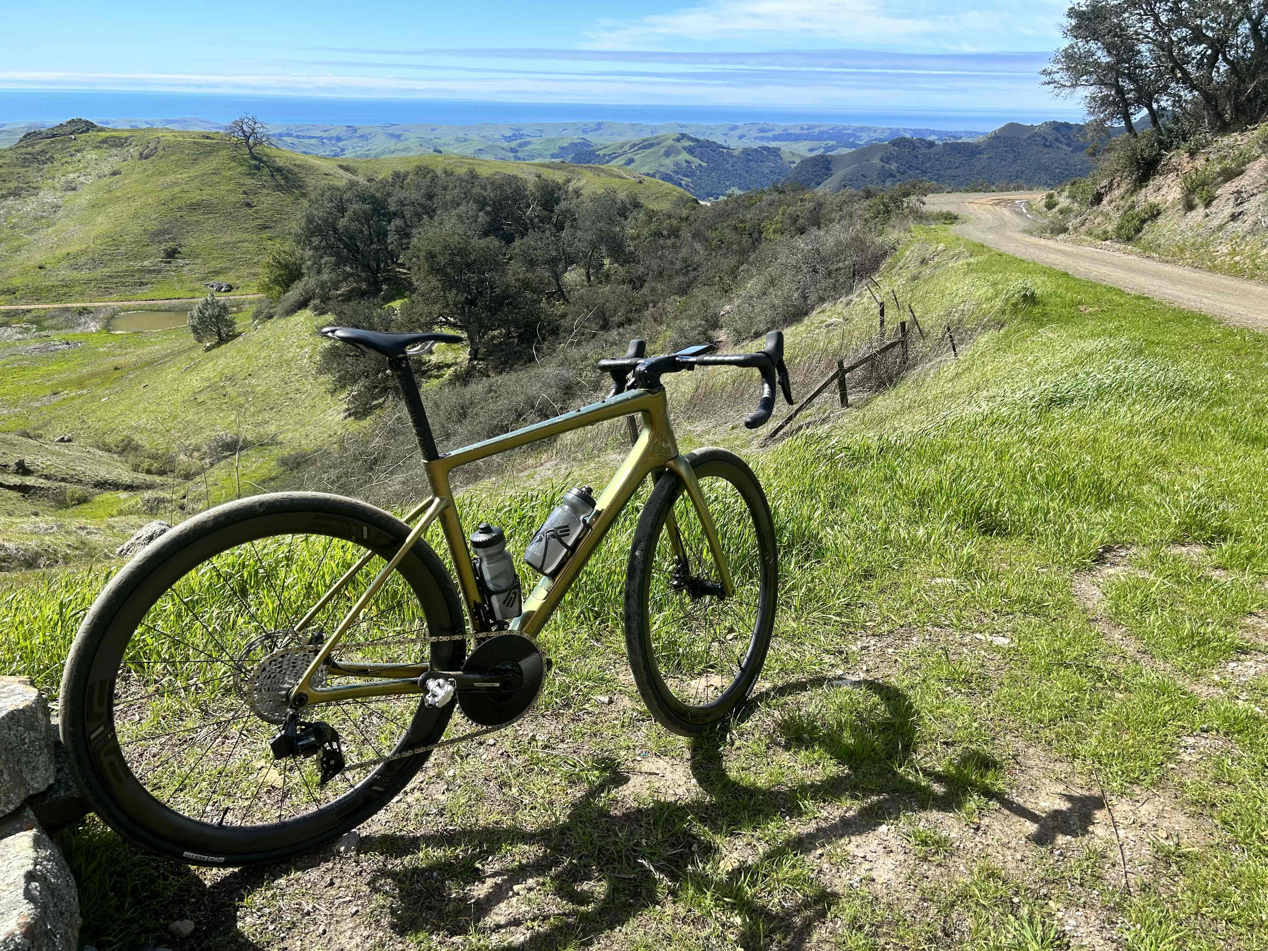 ENVE Fray First Look Review: The Bike for Roadies Who Don't Race