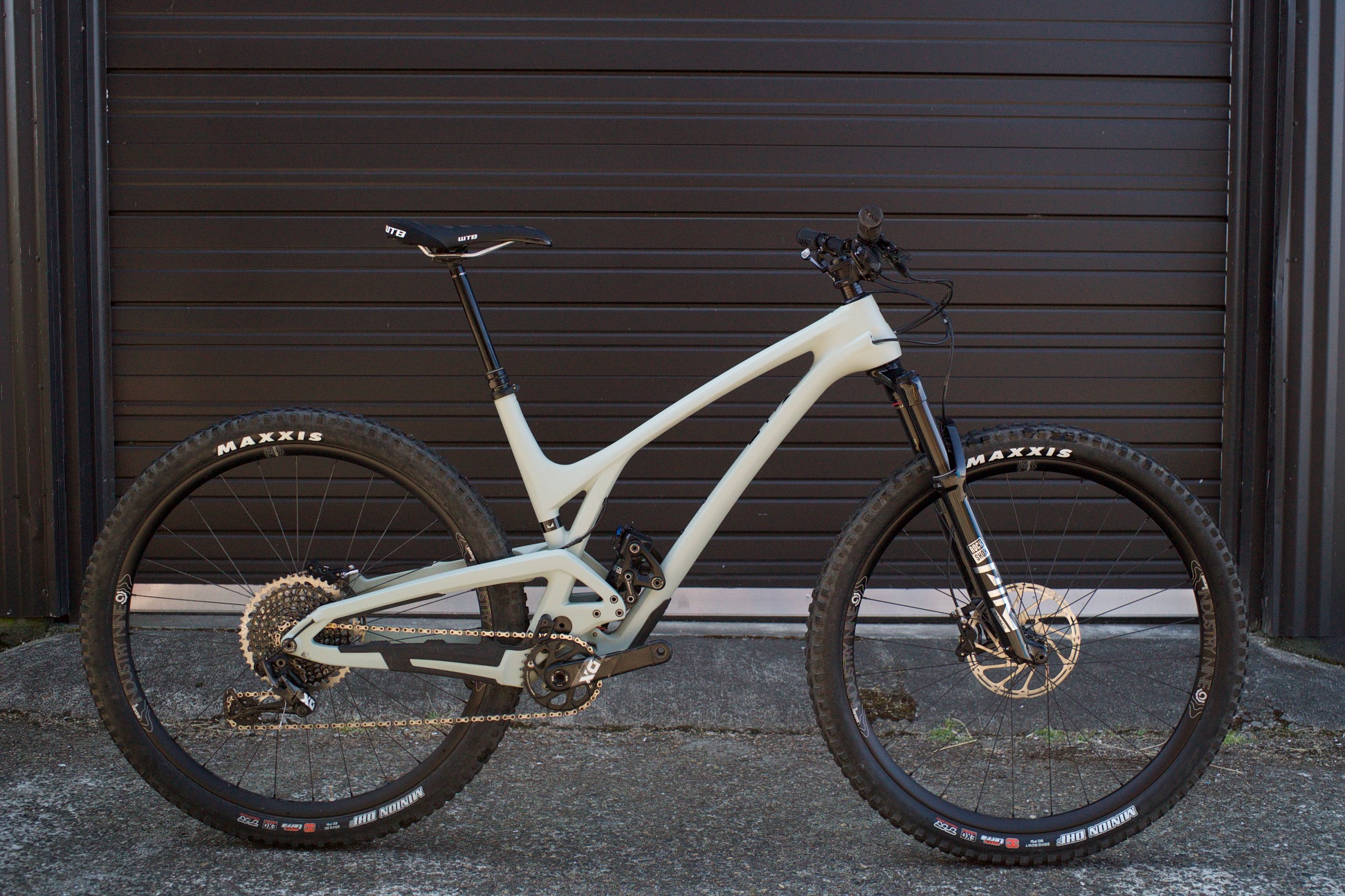 Bike Review | 2020 Evil Following X01