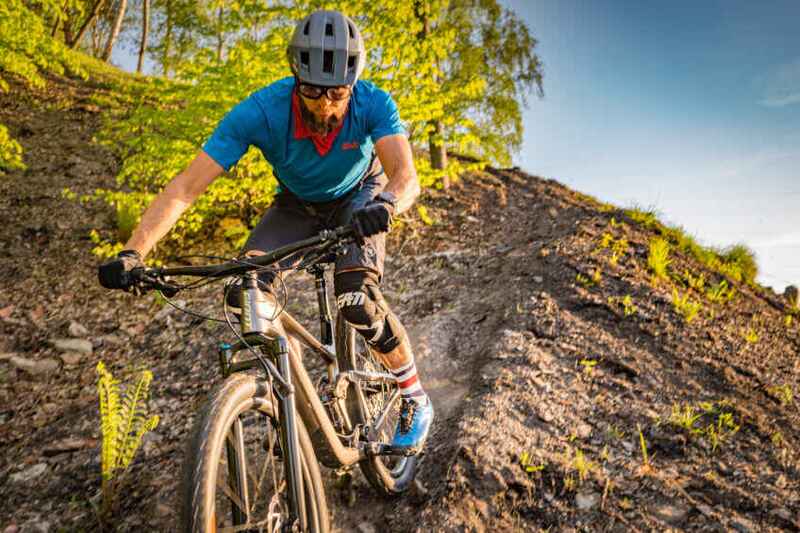 GIANT TRANCE ADVANCED PRO 29 2 Trail on steroids review - Bike Magazine