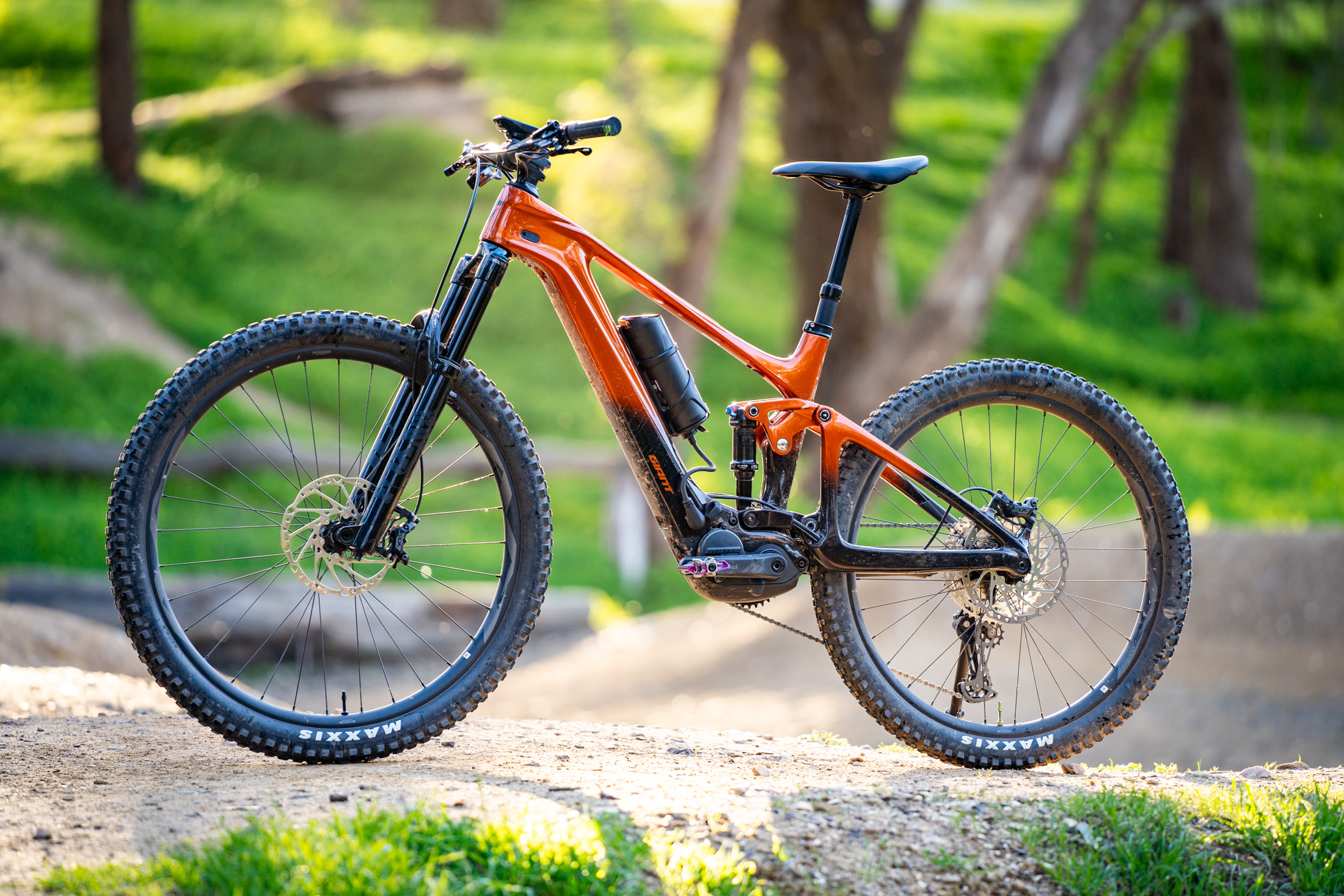 2023 Giant Trance X E+ Elite Review | A curious lightweight e-MTB