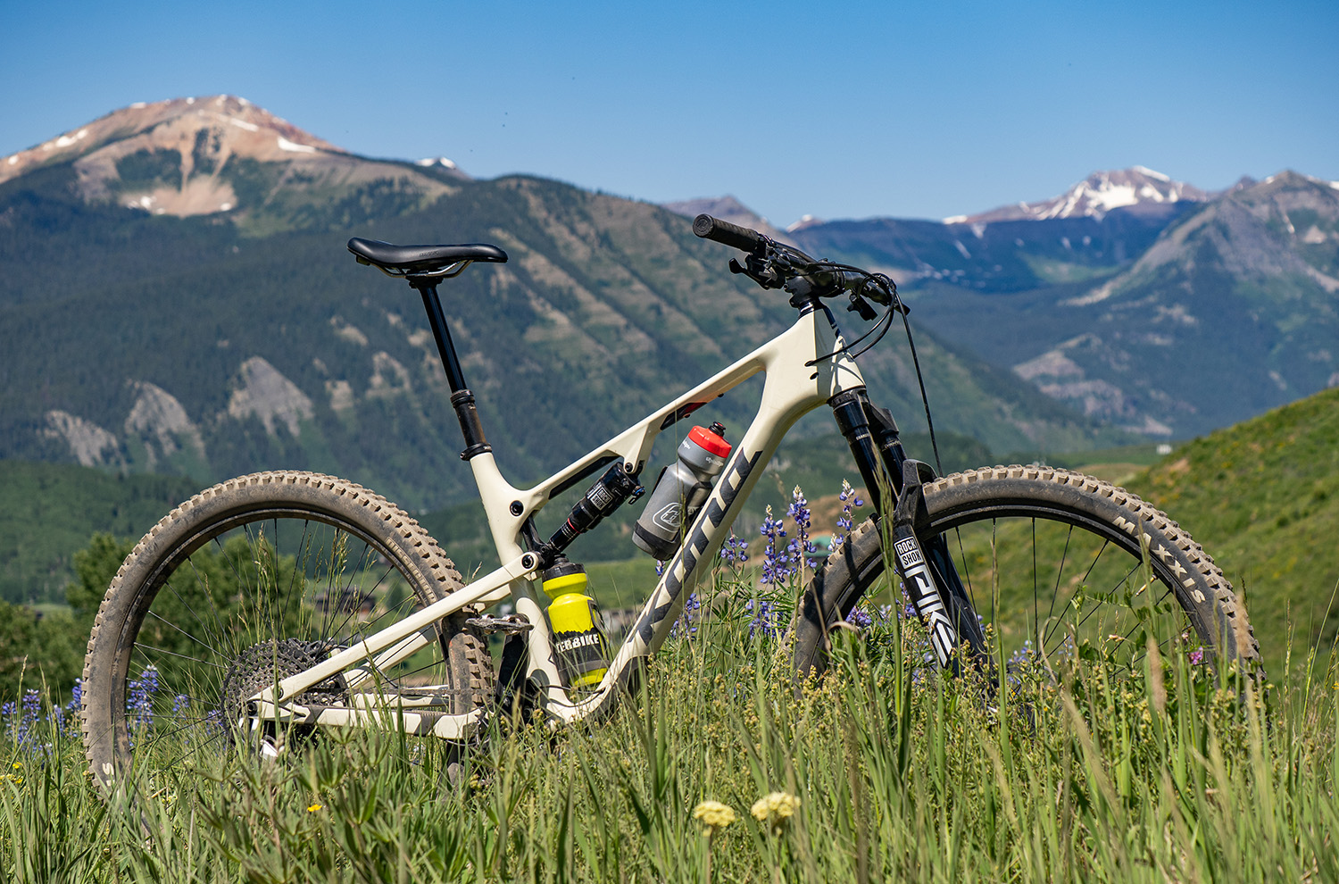 Kona Hei Hei 10 - Blister Review