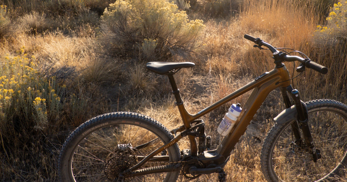 Our First Look and Review of the Marin Rift Zone EL - BikeMag