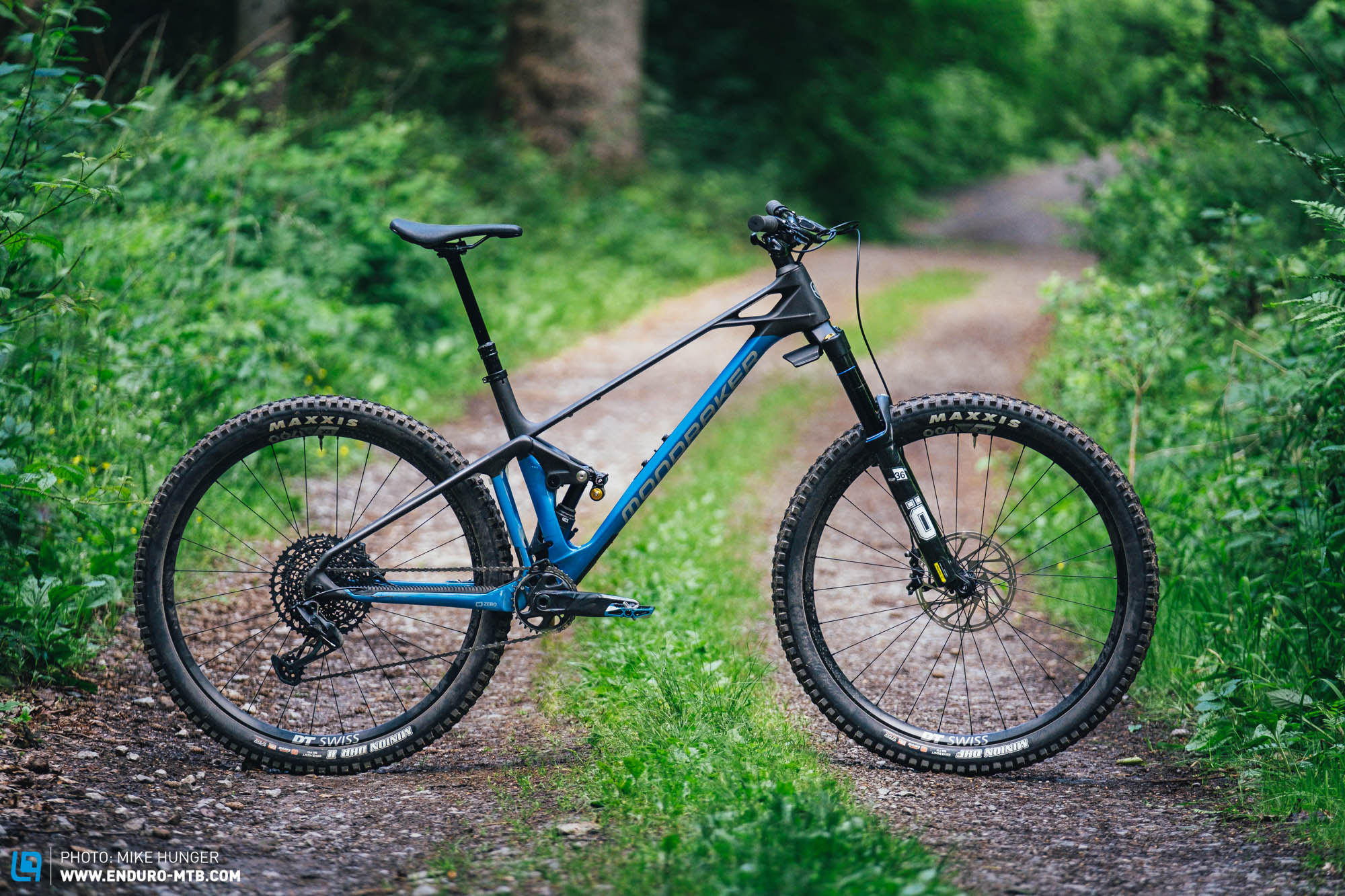 New Mondraker Foxy Carbon RR 2022 first ride review