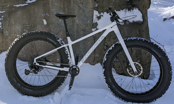 The 2020 Norco Bigfoot 1 on review - Studio Cycle Maglia Rosa