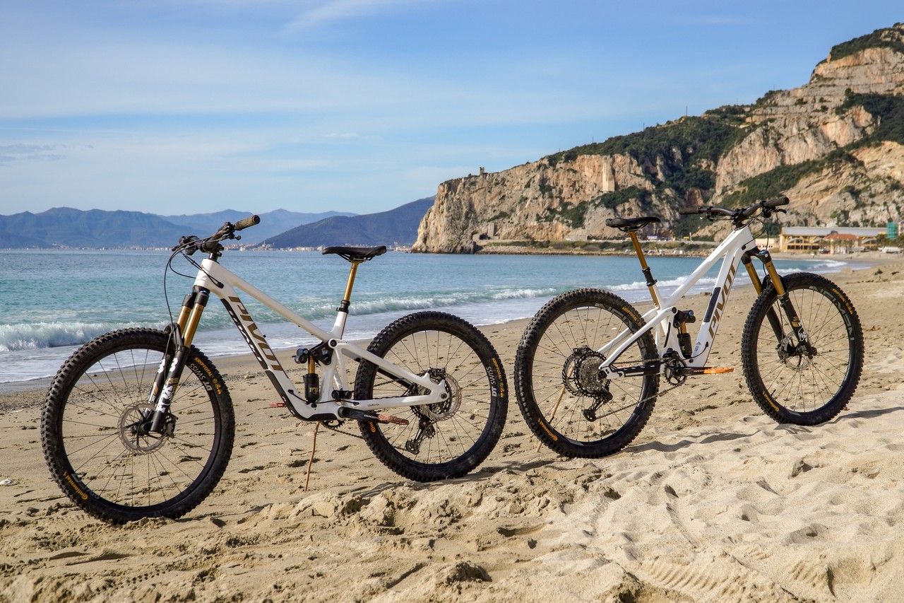 Pivot Firebird 2025: first ride