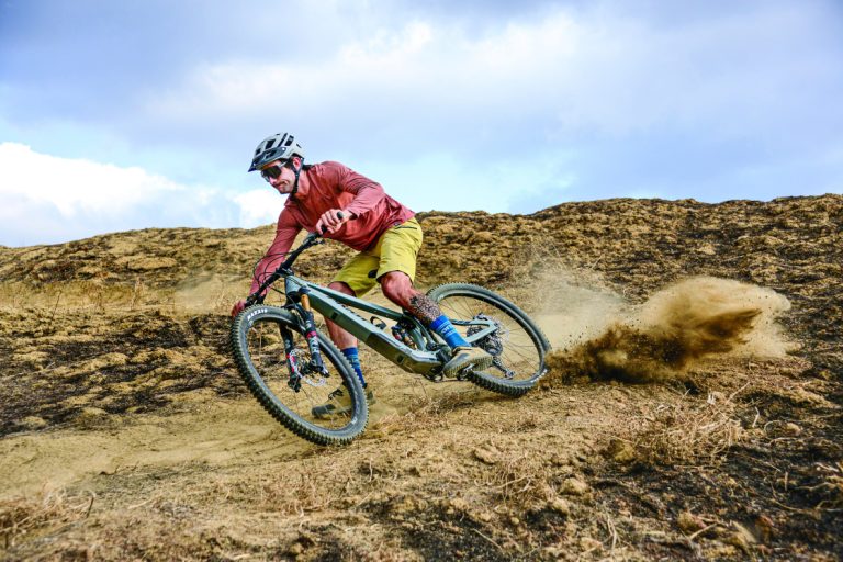 PIVOT SHUTTLE SL LIGHTWEIGHT ELECTRIC MOUNTAIN BIKE ...