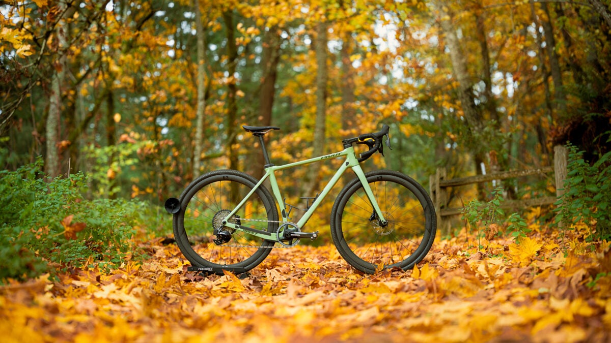 The New Pivot Vault Gravel Bike Is Boring and I Love It