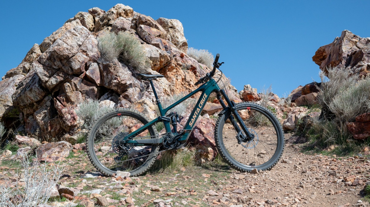 Santa Cruz Vala R Review | Tested & Rated - Outdoor Gear Lab