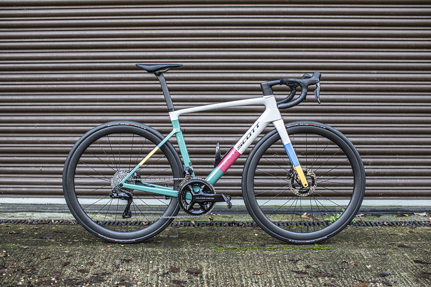 Scott Addict RC Pro review: the climbing bike is dead, long ...