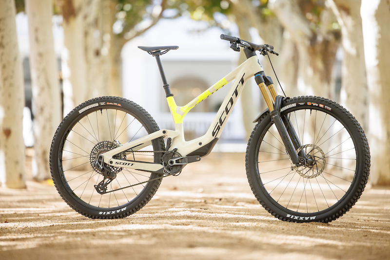 Review: The New 2024 Scott Ransom 900 RC Has All The Integration
