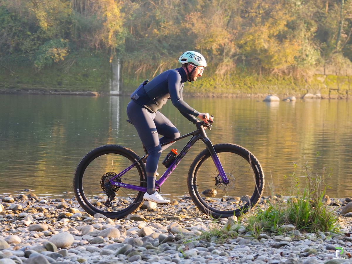 TEST SCOTT SCALE GRAVEL 10, LA MTB PER FARE ...