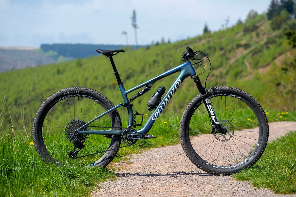 Specialized Epic 8 Pro review