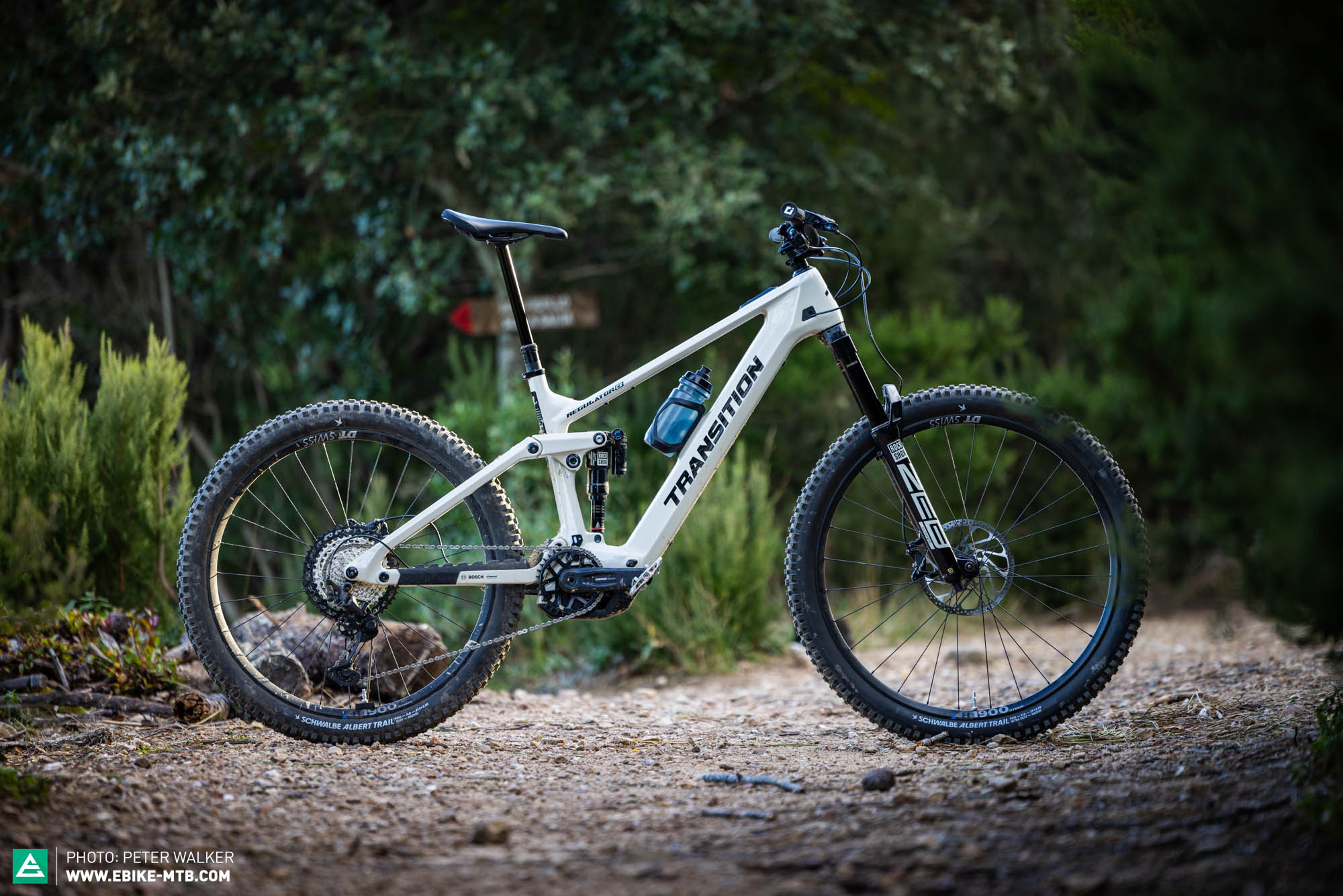 The Best E-Mountain Bike of 2025? Transition Regulator ...