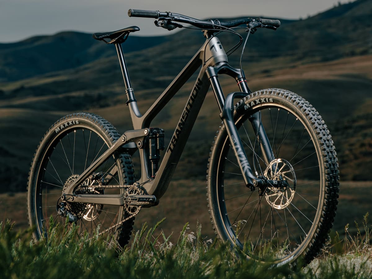 First Ride Review: 2025 Transition Bikes Sentinel – A Veteran MTB Rider’s Take