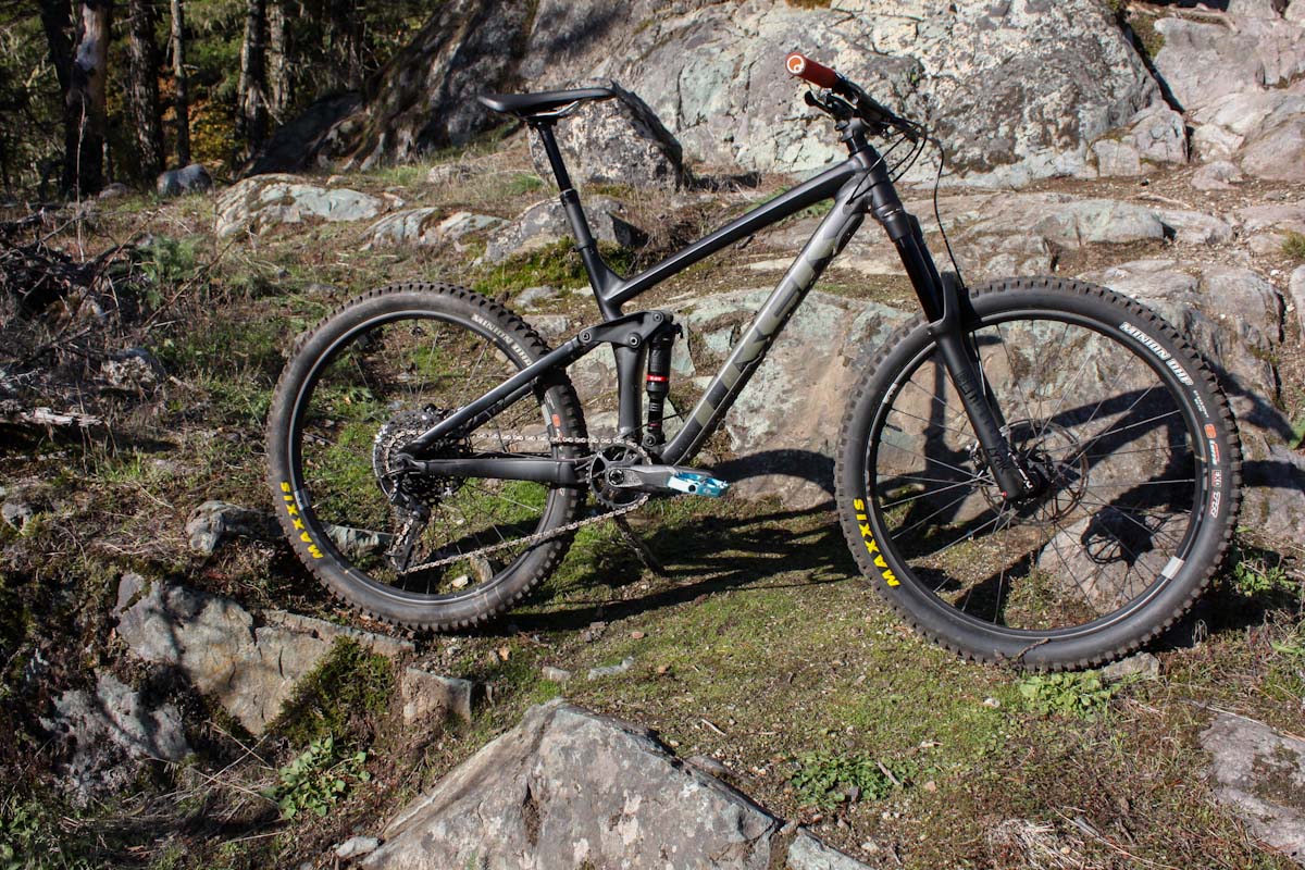 Review: The 2019 Trek Remedy 8 is a solid climber and ...
