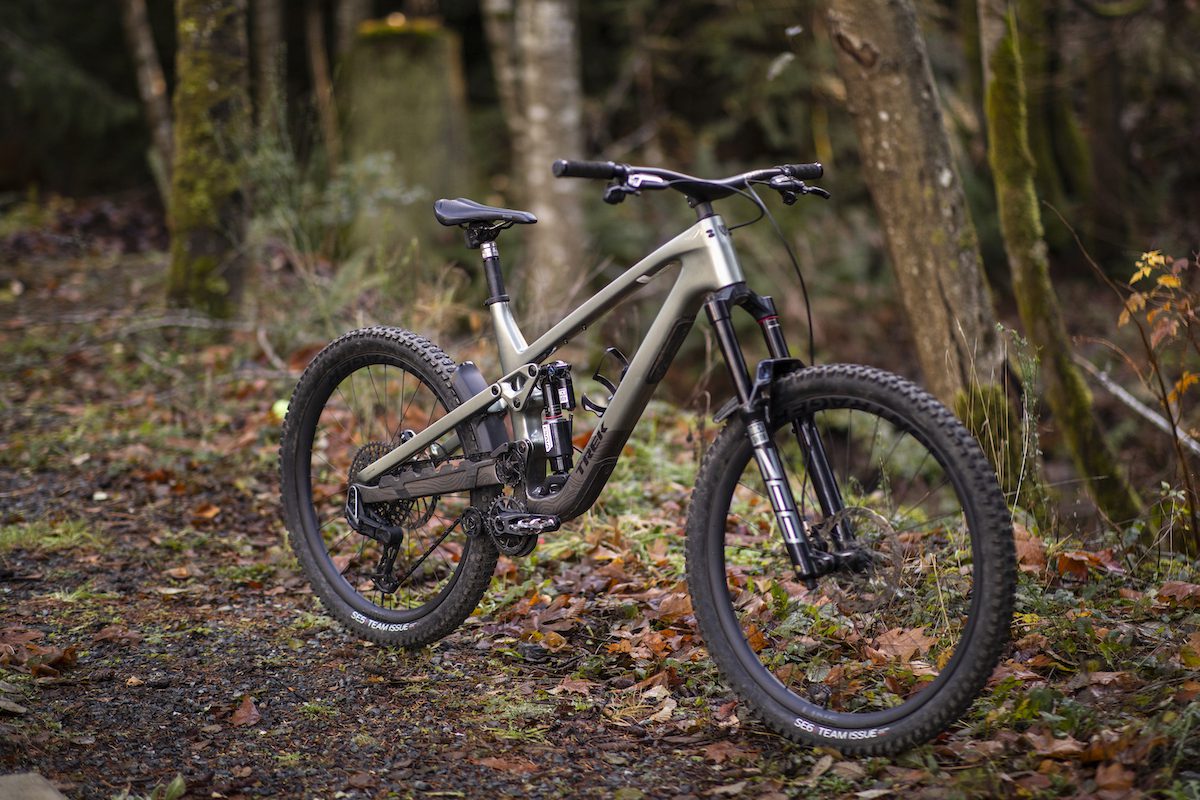 Trek Slash Gen. 6 long-term review Part 1: High pivot ...