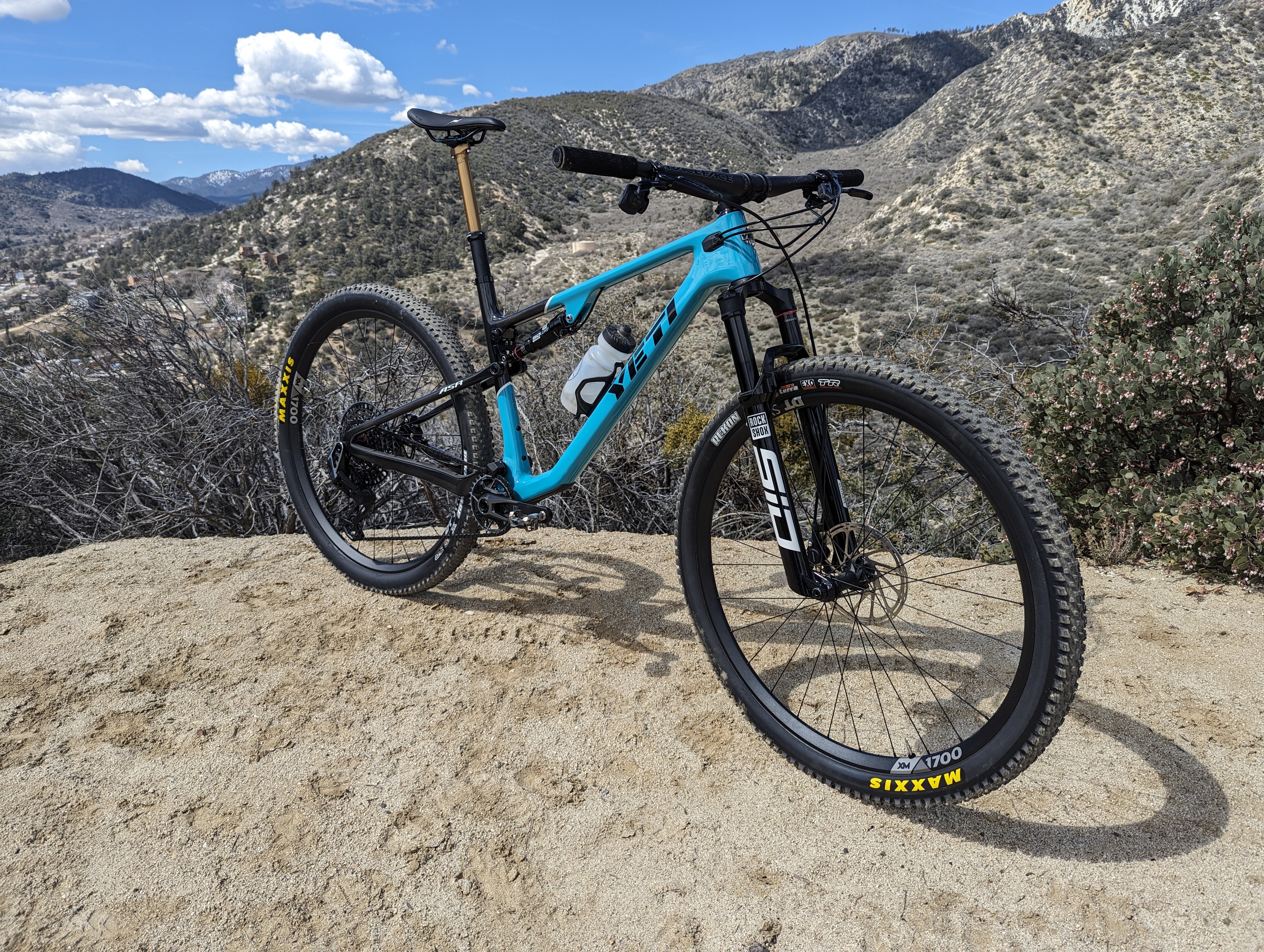FIRST RIDE IMPRESSIONS: YETI’S ALL NEW ASR CROSS COUNTRY RACE BIKE