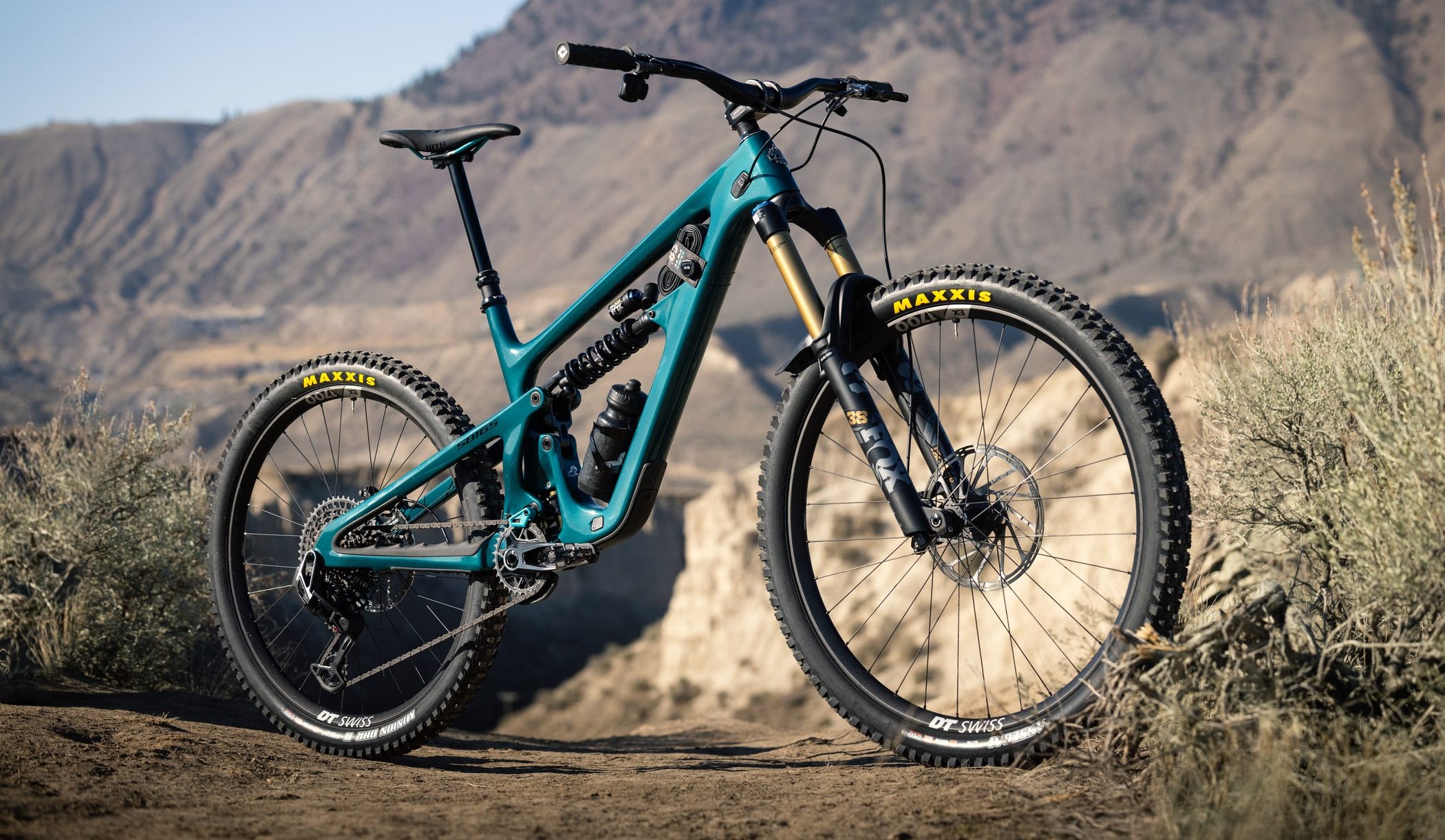 FIRST RIDE IMPRESSIONS: YETI’S NEW MIXED WHEEL SB165