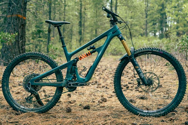 The Best MTB of 2024? Yeti SB165 T3 Review