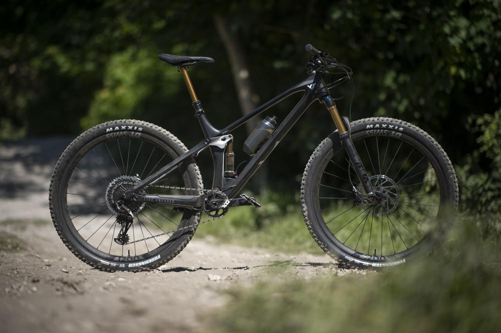 YT Izzo Pro Race: first ride review - MBR