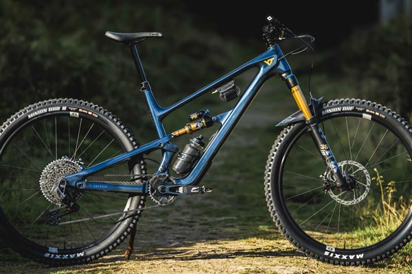 First Ride: The New YT JEFFSY MK3